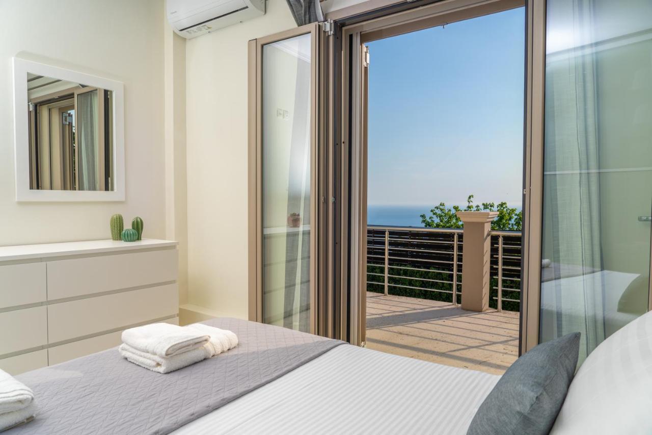 Lourdas Bay View Simotáta Zewnętrze zdjęcie